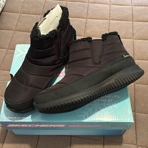 Skechers Ultra Flex Shawty Boot Size 7.5